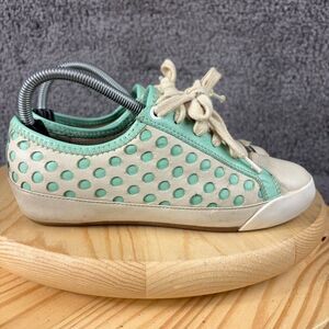 Velez Sneaker Womens Size 8.5 Leather Green Cream Lace Up Casual Comfort Shoe